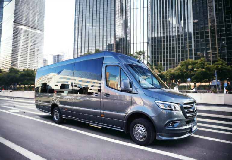 Camionnette Utilitaire Renault Trafic L2H1 — 5 m³